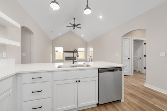 707 N Rainbow Lake St, Wichita, KS 67235