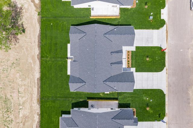 707 N Rainbow Lake St, Wichita, KS 67235