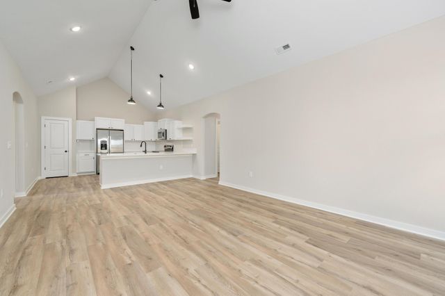 707 N Rainbow Lake St, Wichita, KS 67235