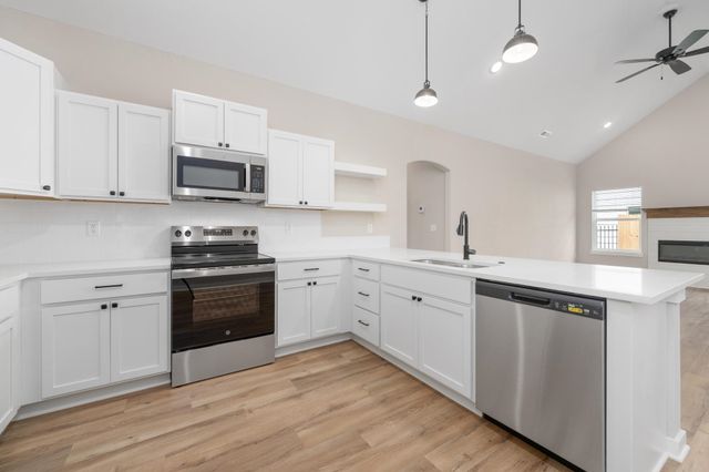 707 N Rainbow Lake St, Wichita, KS 67235