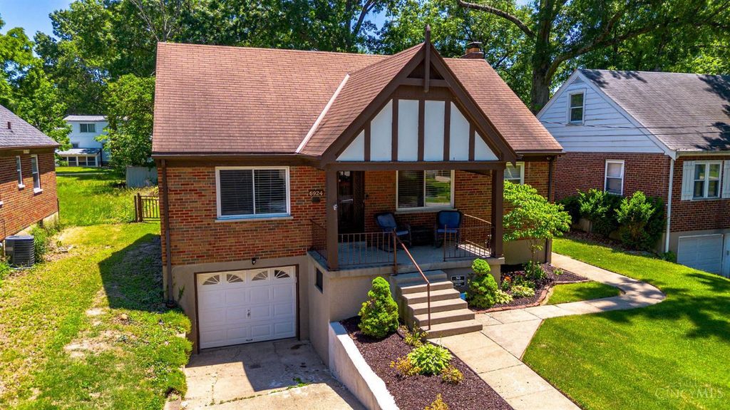 6924 Rob Vern Drive, North College Hill, OH 45239