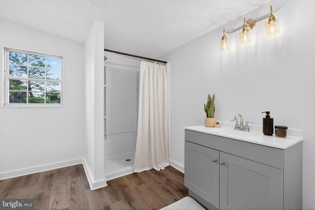 684 W CEDAR ST, Palmyra, PA 17078