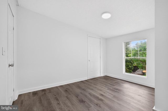 684 W CEDAR ST, Palmyra, PA 17078
