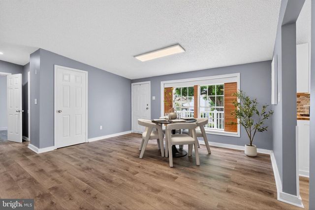 684 W CEDAR ST, Palmyra, PA 17078