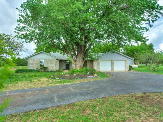 21851 N Huffines Road, Edmond, OK 73012