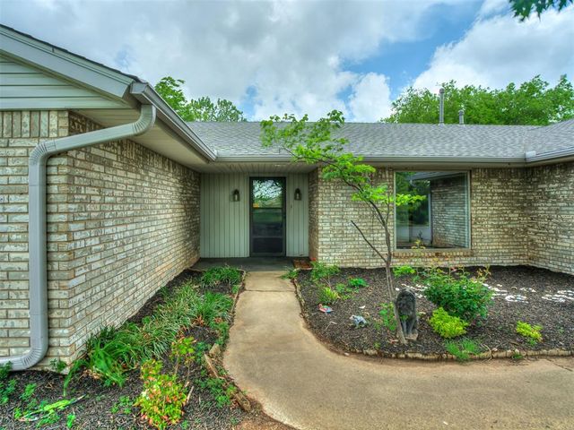 21851 N Huffines Road, Edmond, OK 73012