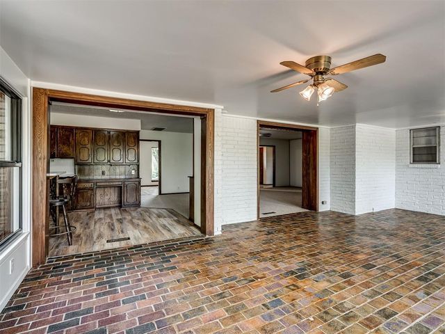 21851 N Huffines Road, Edmond, OK 73012