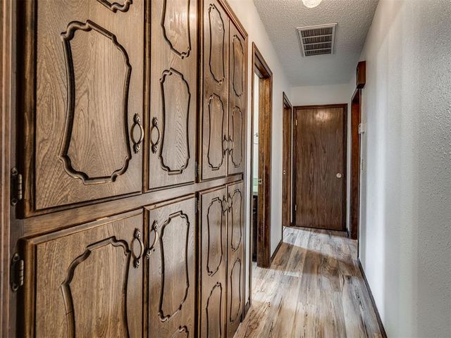 21851 N Huffines Road, Edmond, OK 73012