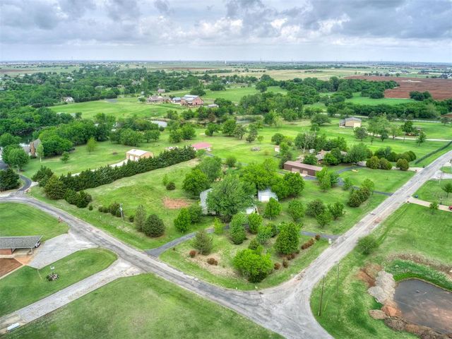 21851 N Huffines Road, Edmond, OK 73012