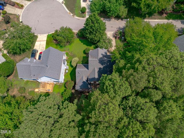 102 Stenness Court, Apex, NC 27502