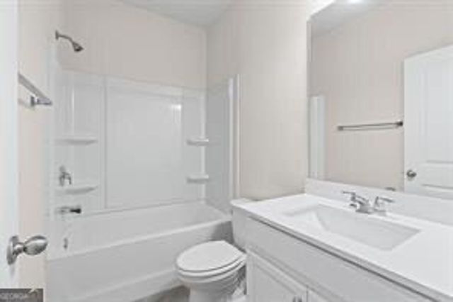 1628 Venture Point Way, Decatur, GA 30032