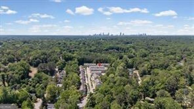 1628 Venture Point Way, Decatur, GA 30032