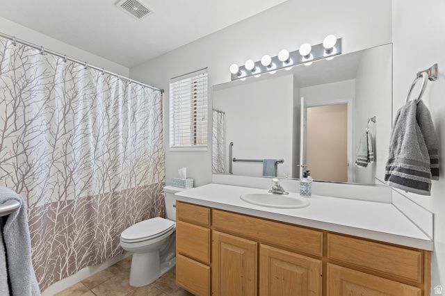 84 BELMORE DR, Kaysville, UT 84037