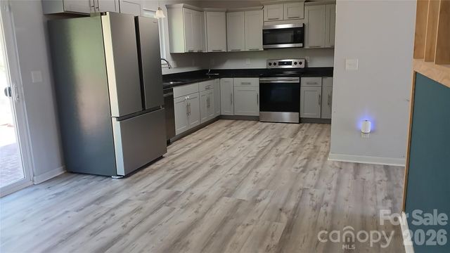329 Springwood Drive NE, Valdese, NC 28690