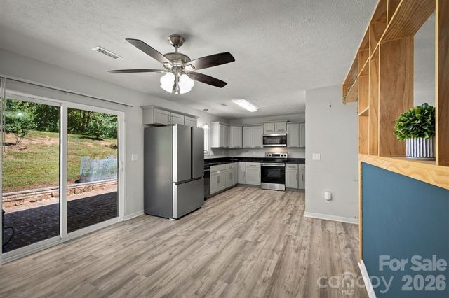 329 Springwood Drive NE, Valdese, NC 28690
