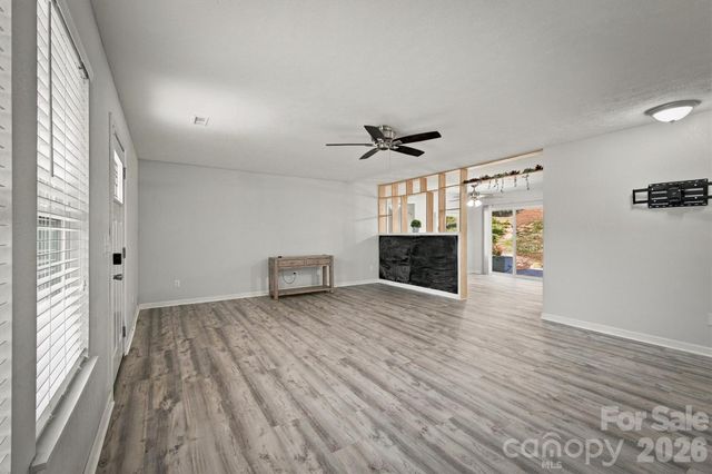 329 Springwood Drive NE, Valdese, NC 28690
