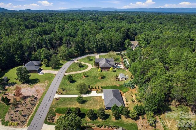 329 Springwood Drive NE, Valdese, NC 28690