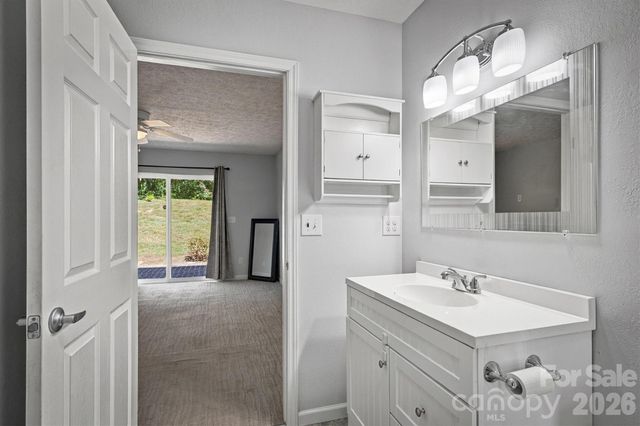 329 Springwood Drive NE, Valdese, NC 28690