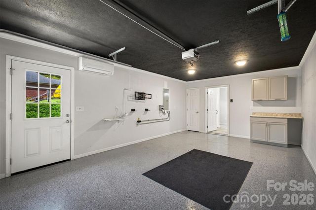 329 Springwood Drive NE, Valdese, NC 28690