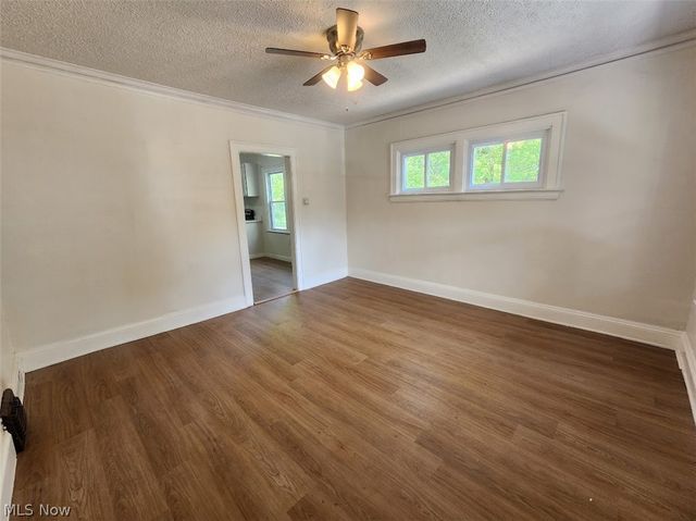 12905 Watterson Avenue, Cleveland, OH 44105