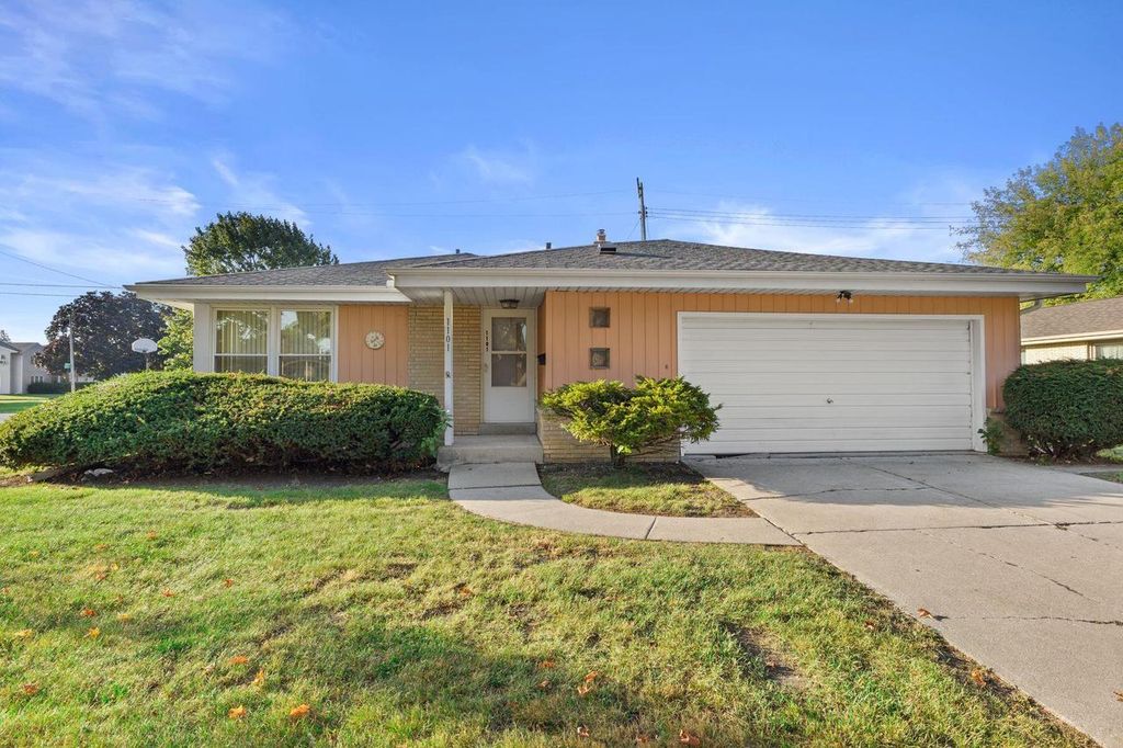 1101 Harmony DRIVE, Racine, WI 53402