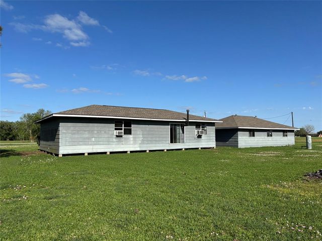 17512 County Road 729, Brazoria, TX 77422