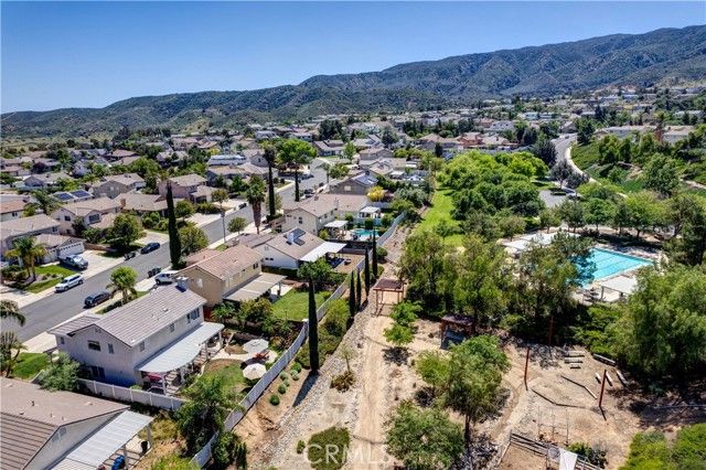 27295 Buffalo, Corona, CA 92883