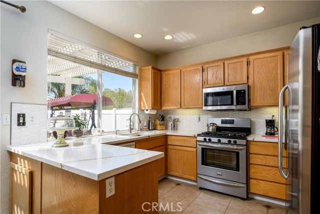 27295 Buffalo, Corona, CA 92883