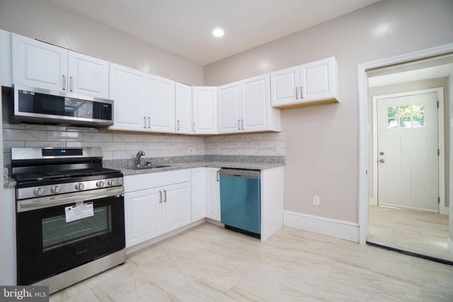6038 SANSOM ST, Philadelphia, PA 19139