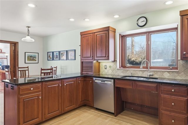 139 Indianola Rd, Indiana Twp, PA 15238