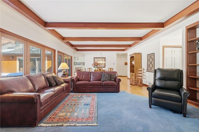 139 Indianola Rd, Indiana Twp, PA 15238