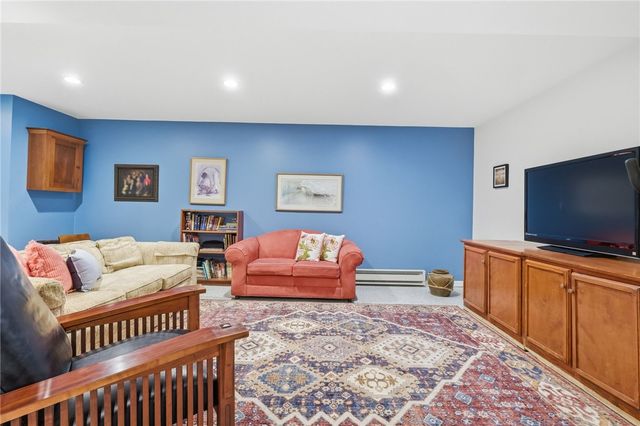 139 Indianola Rd, Indiana Twp, PA 15238