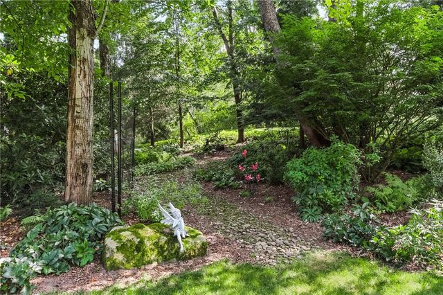 139 Indianola Rd, Indiana Twp, PA 15238