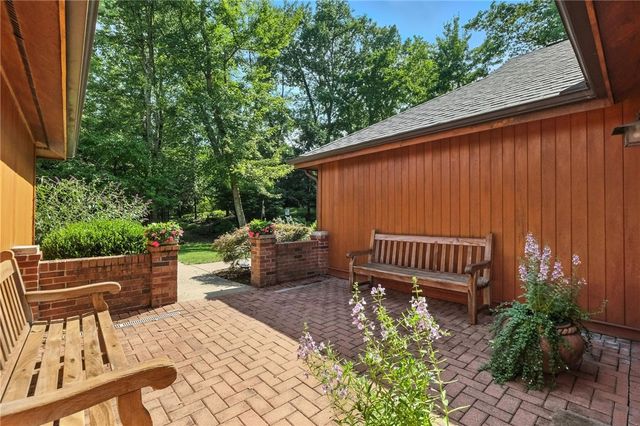 139 Indianola Rd, Indiana Twp, PA 15238