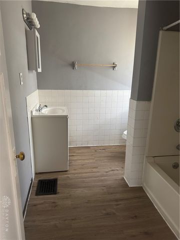 47 Leroy Street, Dayton, OH 45402
