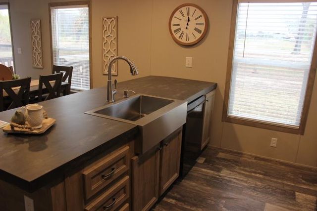 2346 Blocker Rd, Marshall, TX 75672