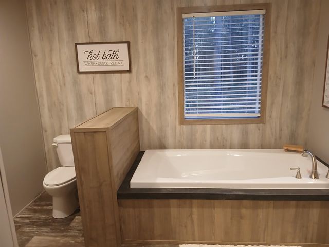 2346 Blocker Rd, Marshall, TX 75672