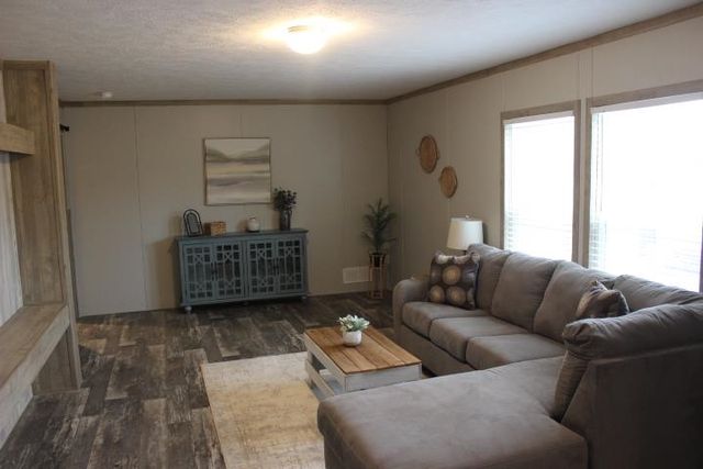 2346 Blocker Rd, Marshall, TX 75672