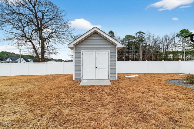 101 Kiowa Place, Pikeville, NC 27863