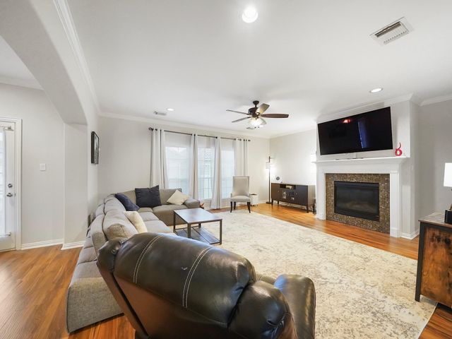7106 Harmony Cove, Houston, TX 77036