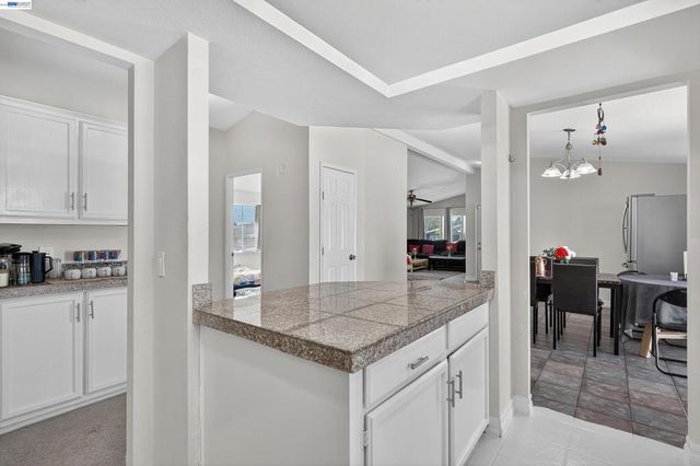 628 S 17Th St, Richmond, CA 94804