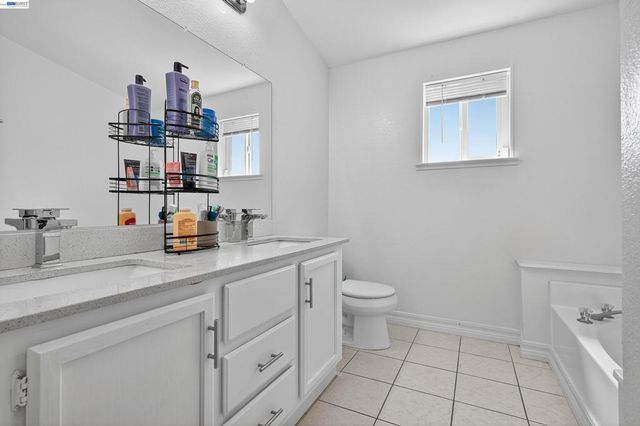 628 S 17Th St, Richmond, CA 94804