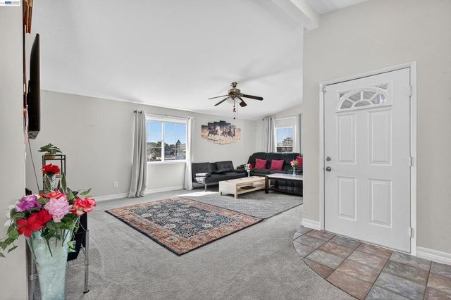 628 S 17Th St, Richmond, CA 94804