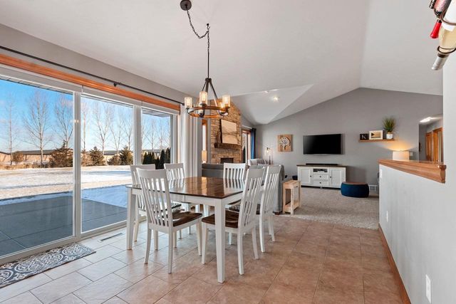 1972 SINCLAIR DRIVE, De Pere, WI 54115