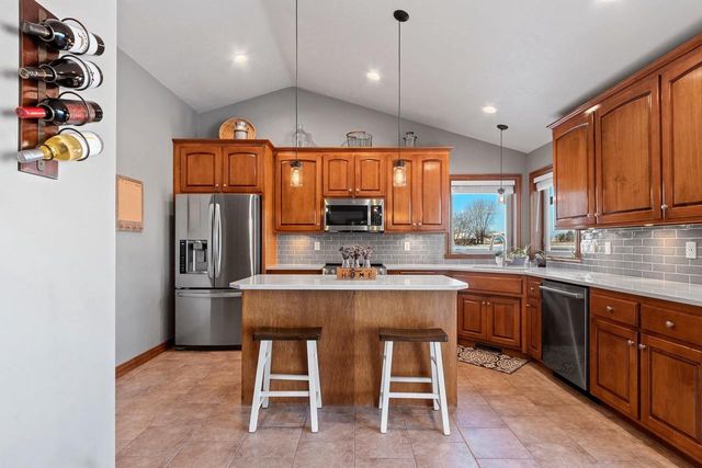 1972 SINCLAIR DRIVE, De Pere, WI 54115