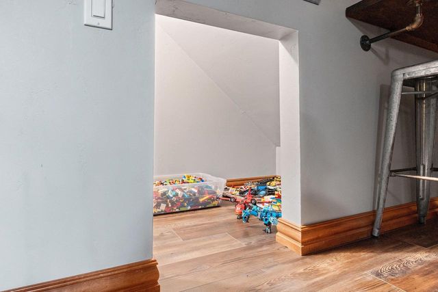 1972 SINCLAIR DRIVE, De Pere, WI 54115