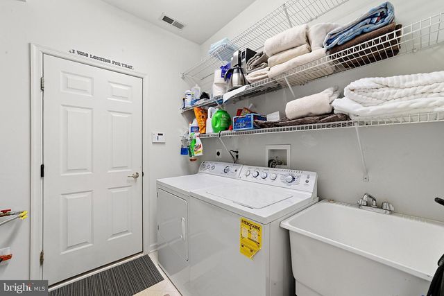 23 LOWELL DR, Marlton, NJ 08053