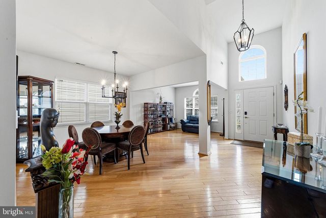 23 LOWELL DR, Marlton, NJ 08053