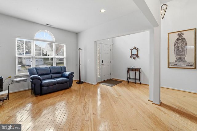 23 LOWELL DR, Marlton, NJ 08053