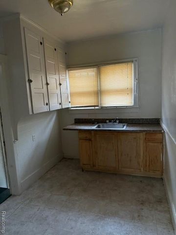 3239 Tyler Street, Detroit, MI 48238